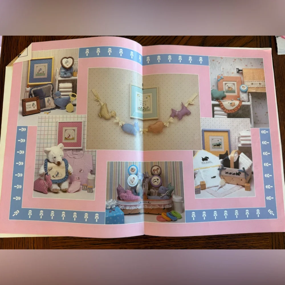 Leisure Arts Cross stitch pattern lot of 4 Nursery ABCs Bibs‎ Baby’s Buddies